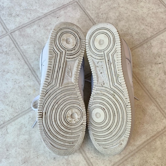 SOLD - Nike Air Force 1 (Low ‘07) - good used condition - Picture 7 of 12